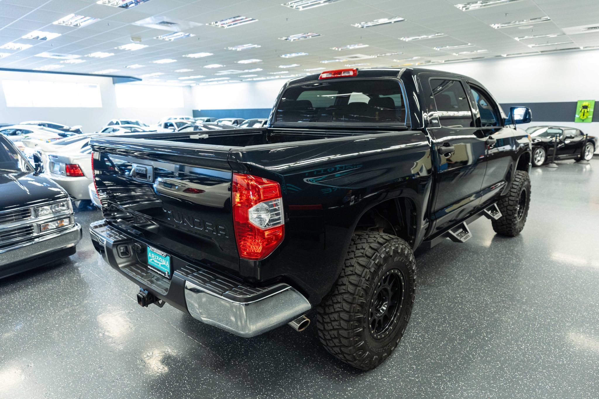 Used 2019 Toyota Tundra SR5 AWD/4WD image 6