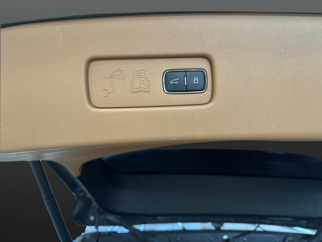 Used 2020 Lincoln Aviator Black Label w/ Dynamic Handling Package image 16