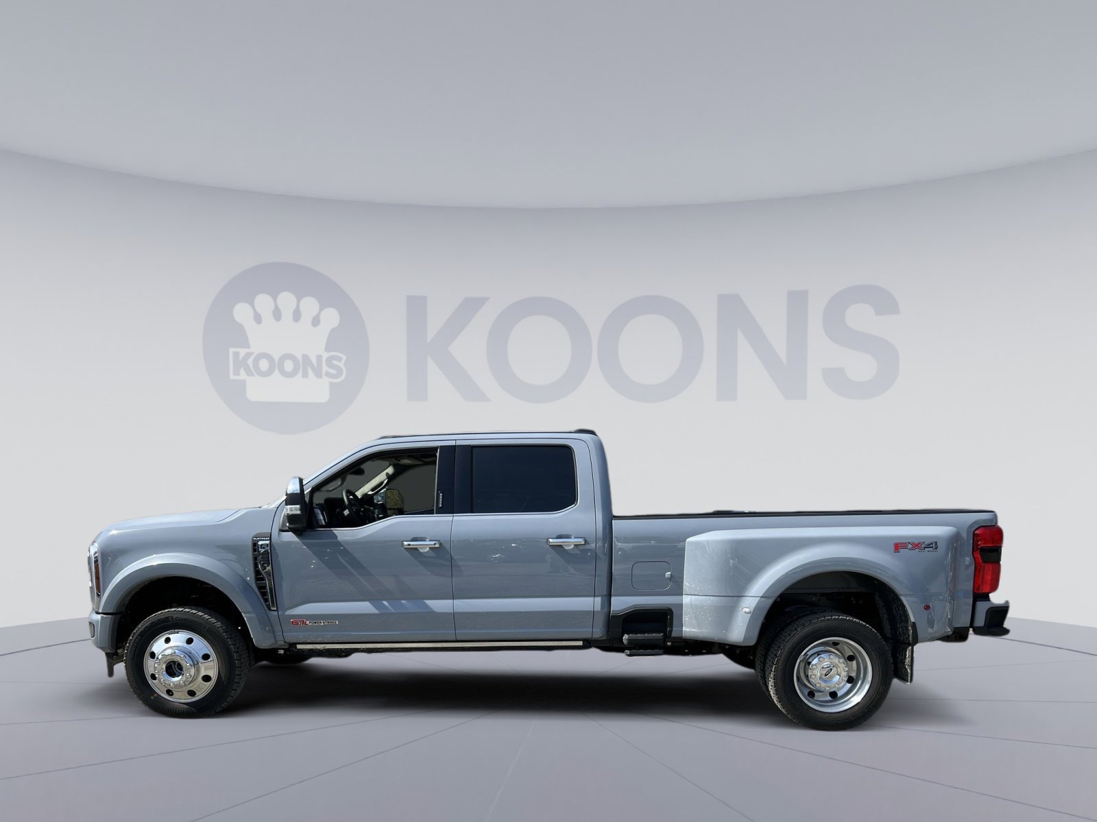 New 2026 Ford F450 Platinum w/ Platinum Plus Package image 2