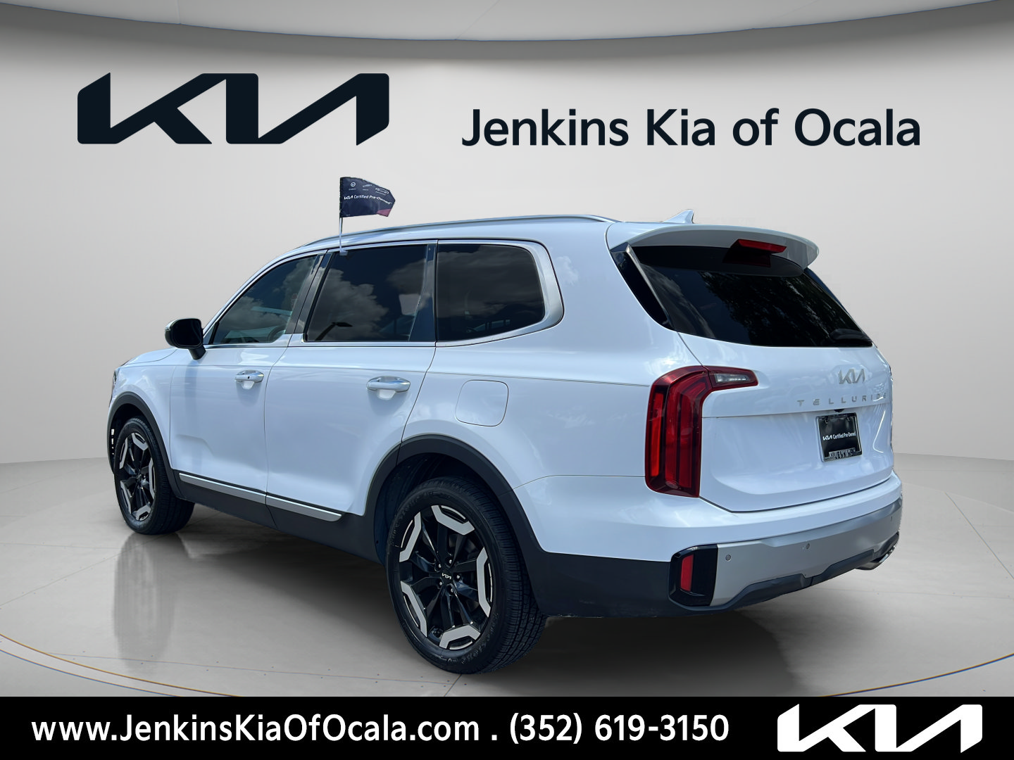 Certified 2023 Kia Telluride S AWD/4WD image 5