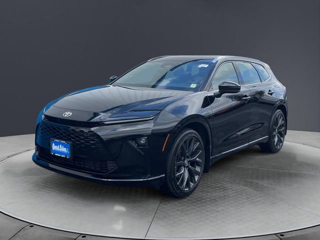 Used 2025 Toyota Crown Signia w/ Advanced Technology Package AWD/4WD image 7