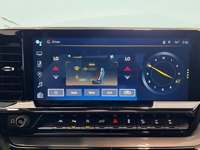 Certified 2024 Chevrolet Silverado 1500 ZR2 w/ Technology Package image 30