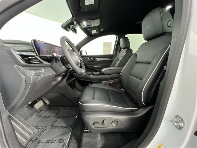 Certified 2025 Buick Enclave Sport Touring image 19