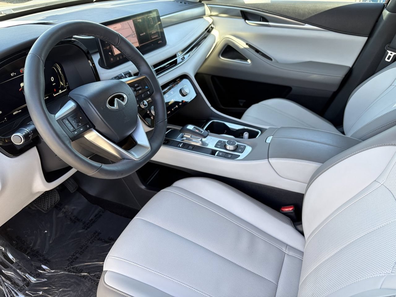 Certified 2026 INFINITI QX60 Luxe FWD image 30