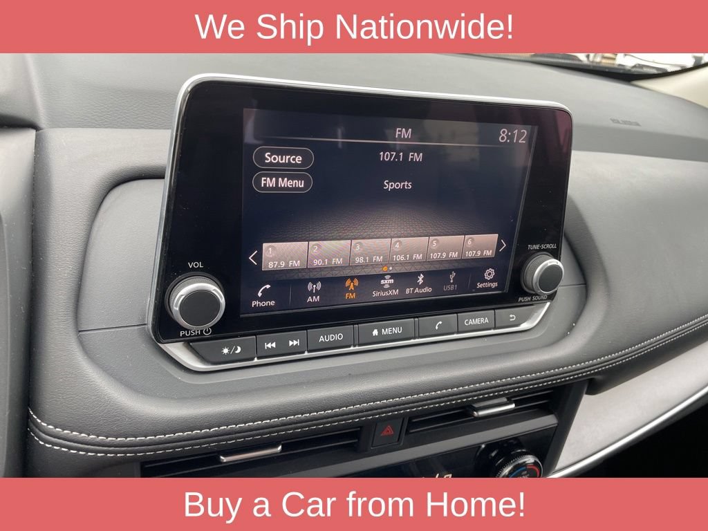 Used 2025 Nissan Rogue SV AWD/4WD image 19