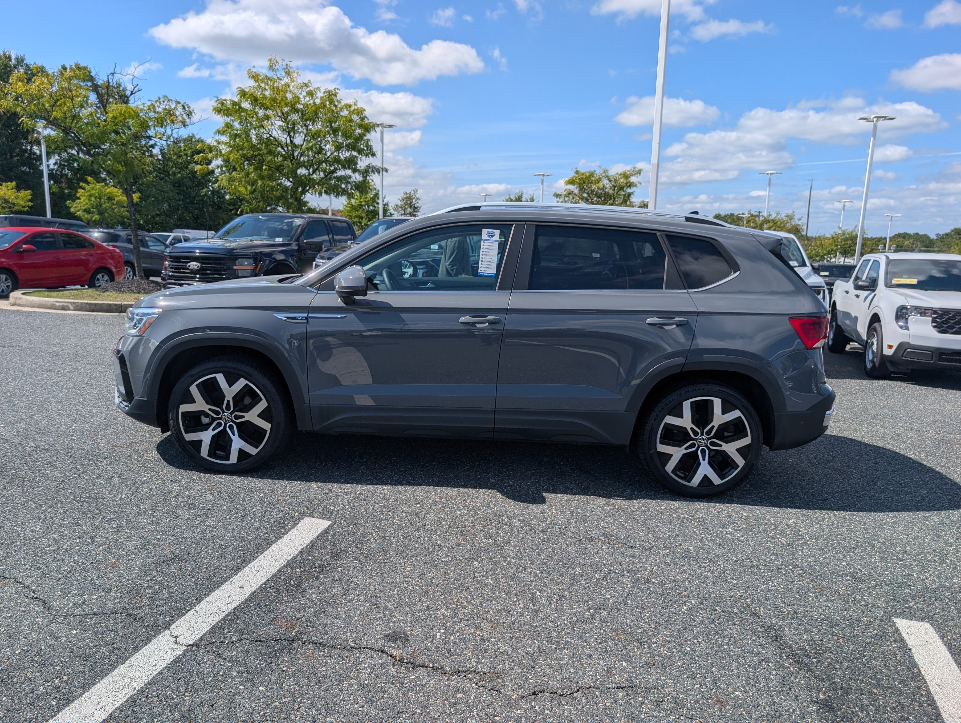 Used 2022 Volkswagen Taos SEL AWD/4WD image 7