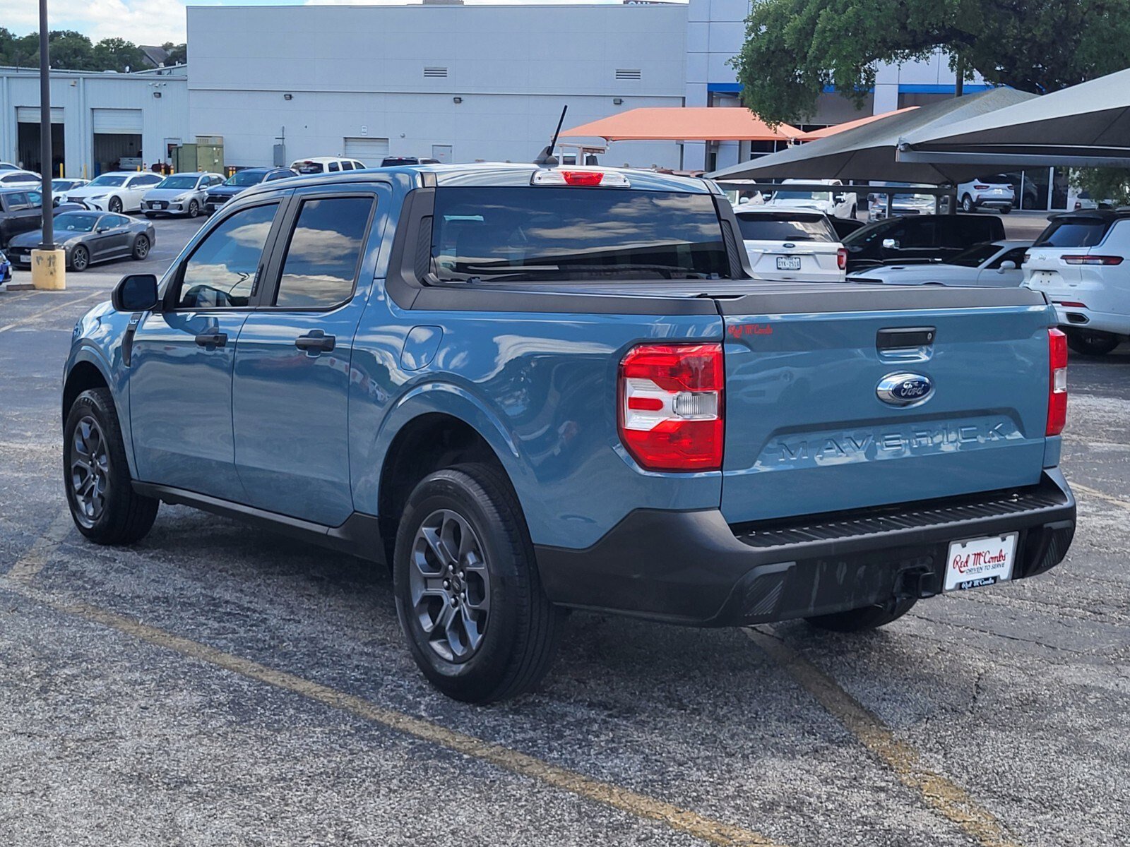 Used 2023 Ford Maverick XLT FWD image 6