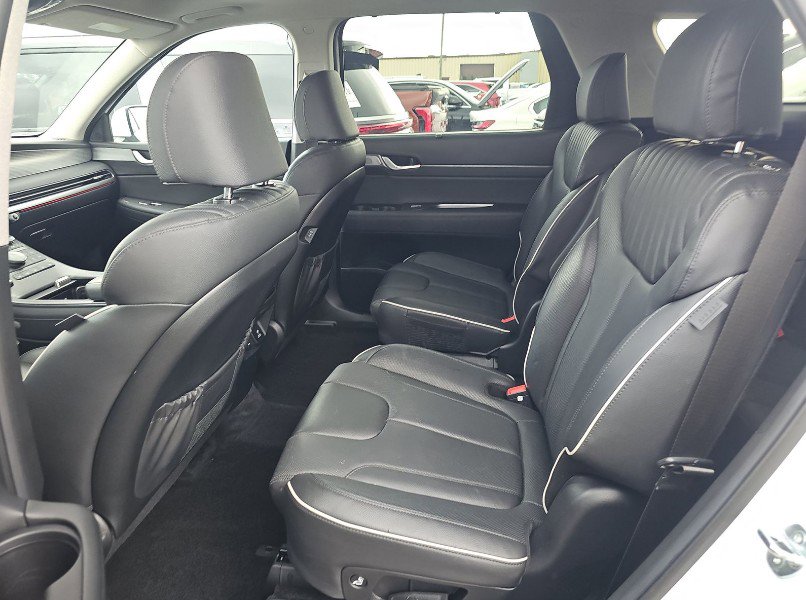 Used 2024 Hyundai Palisade Limited image 10
