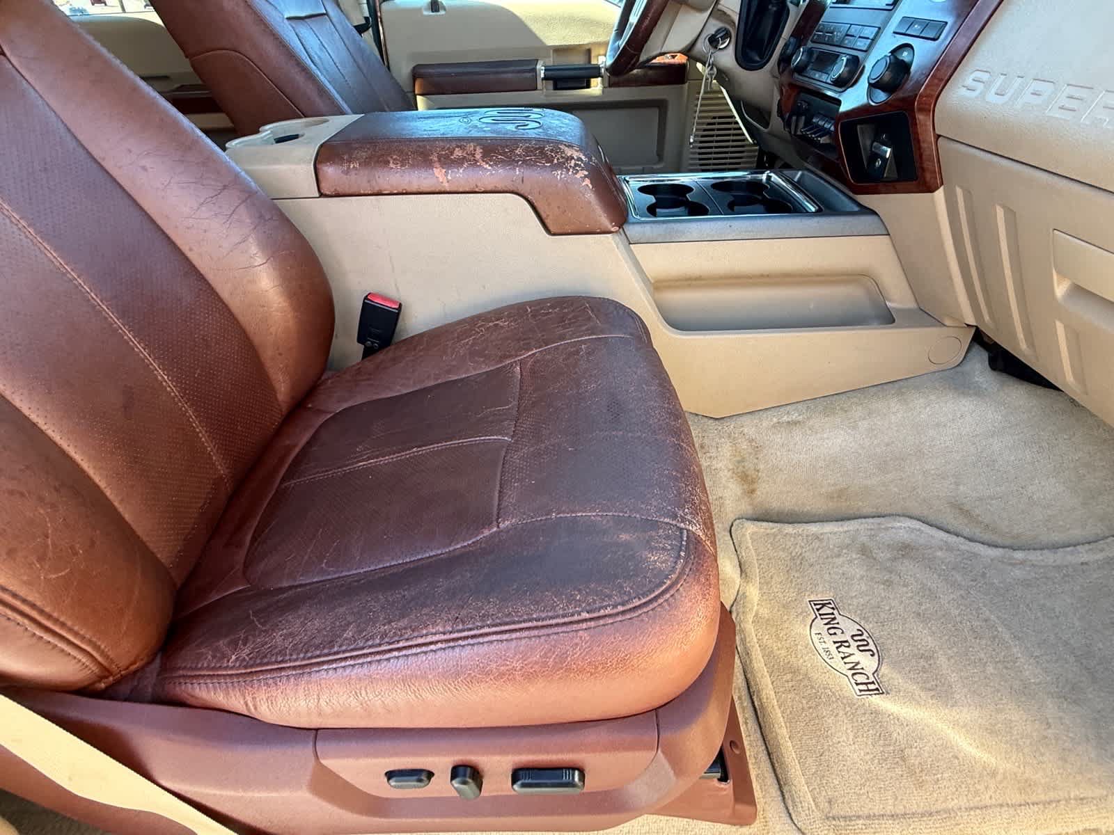 Used 2011 Ford F250 King Ranch w/ King Ranch w/Chrome Pkg AWD/4WD image 10