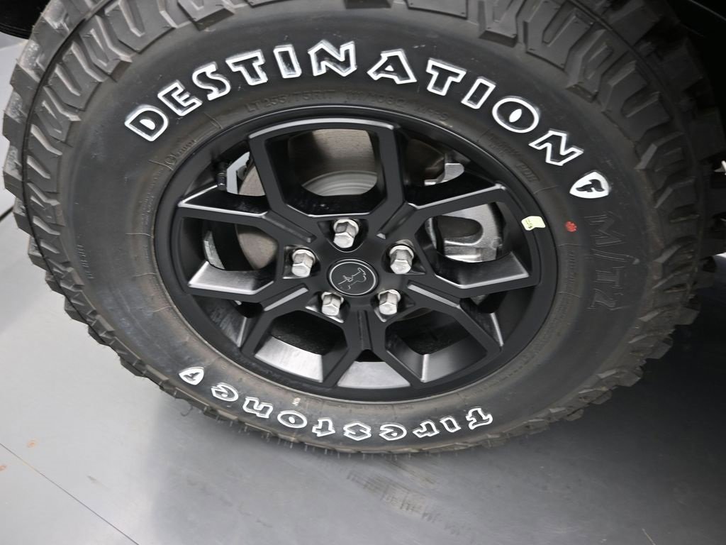 New 2025 Jeep Gladiator Willys image 19