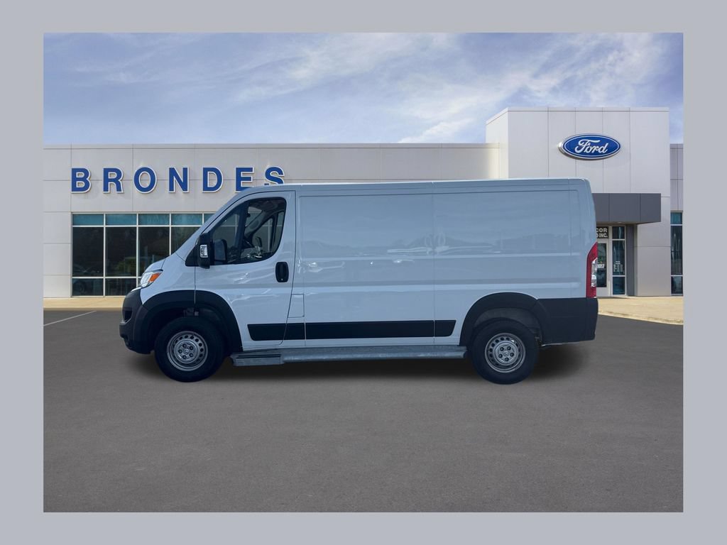 Used 2025 RAM ProMaster 2500 w/ U-Haul Equipment Group FWD 360° Tour