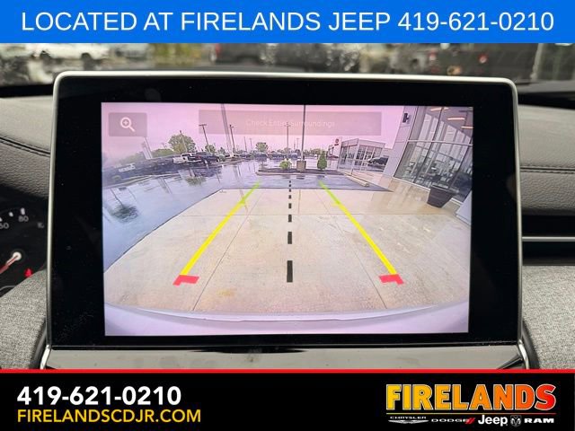 Used 2024 Jeep Compass Latitude AWD/4WD image 25
