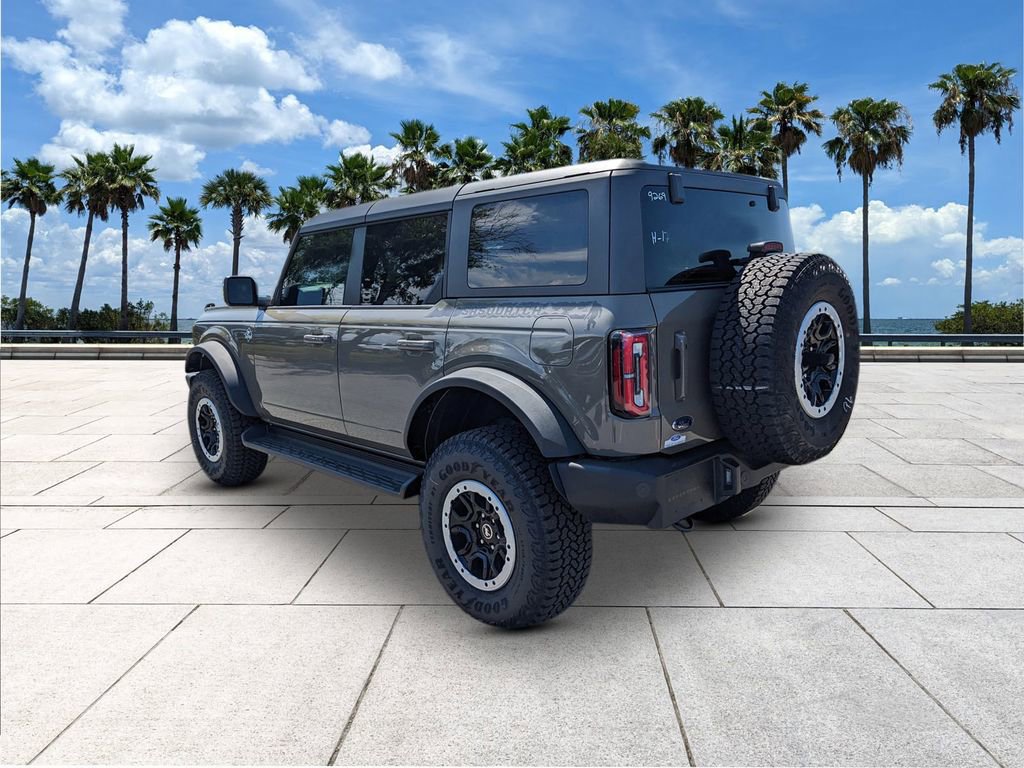 New 2025 Ford Bronco Outer Banks w/ Sasquatch Package AWD/4WD image 5