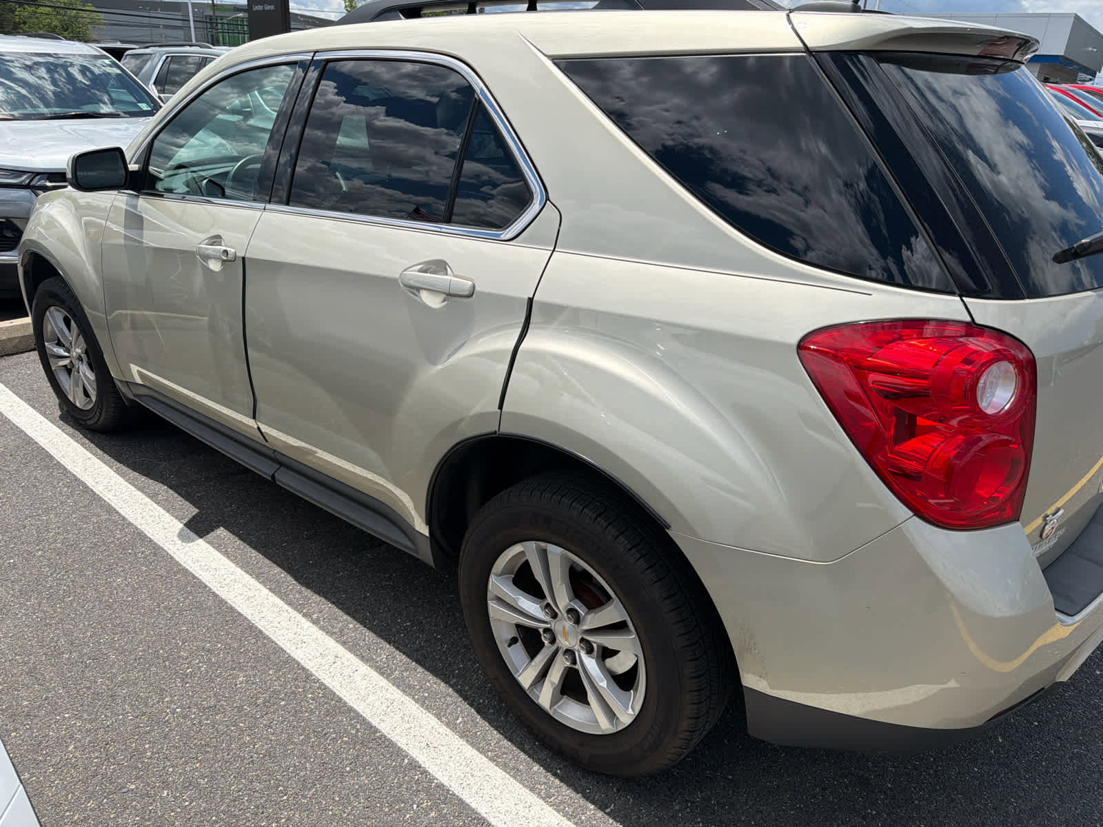 Used 2015 Chevrolet Equinox LT w/ Driver Convenience Package FWD image 5
