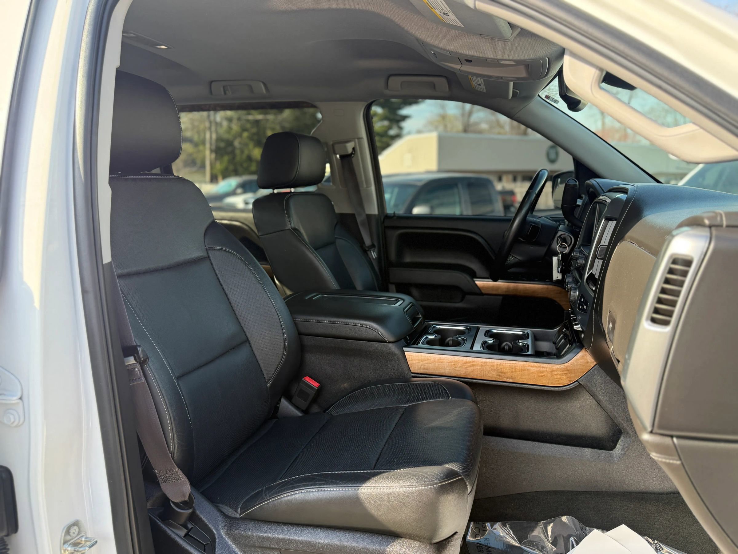 Used 2015 Chevrolet Silverado 1500 LTZ w/ LTZ Plus Package image 32