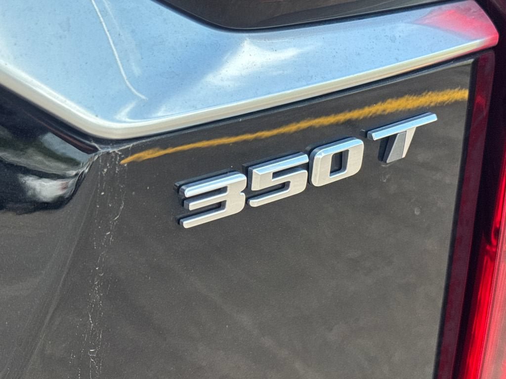 Certified 2024 Cadillac XT6 Luxury w/ LPO, Floor Liner Package AWD/4WD image 8