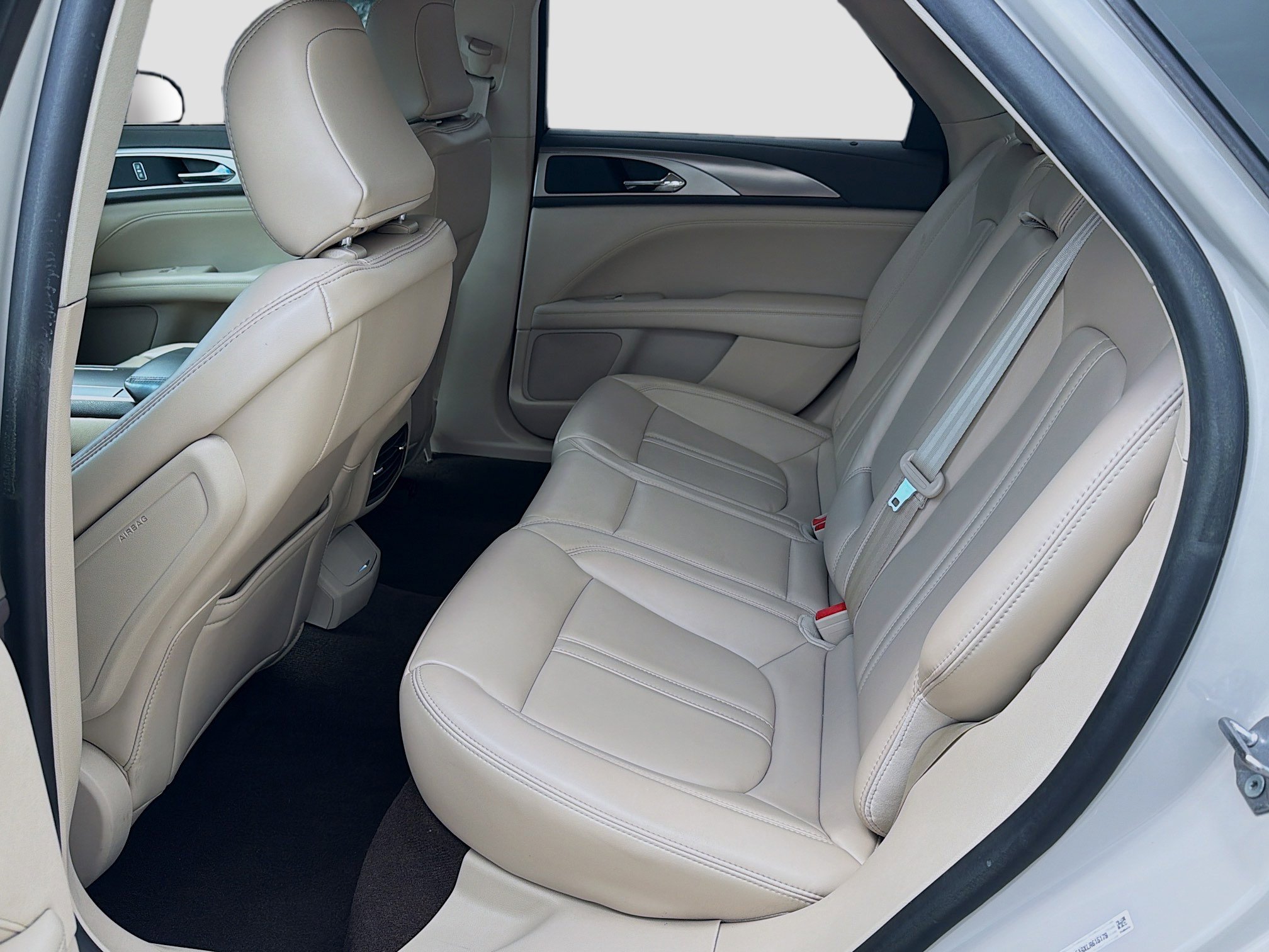 Used 2020 Lincoln MKZ FWD image 22