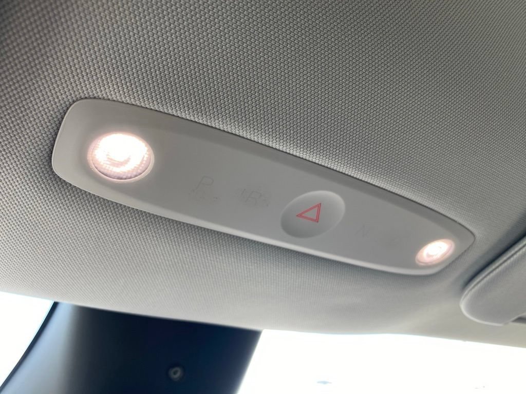 Used 2026 Tesla Model Y 2WD image 19