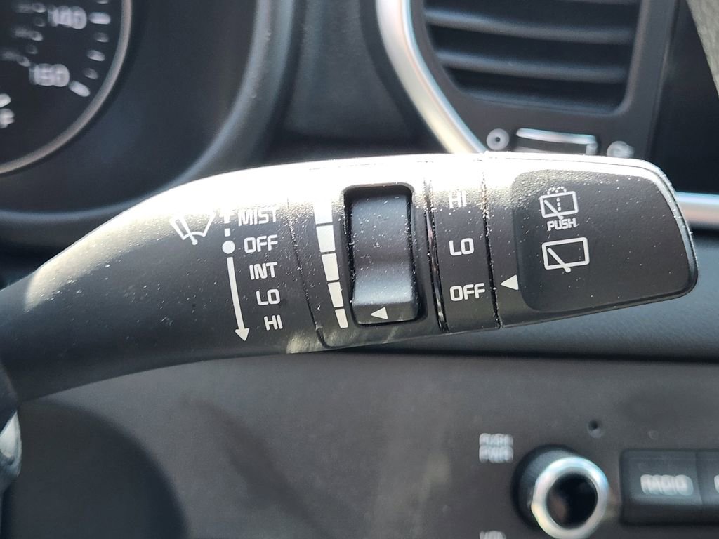 Used 2021 Kia Sportage LX image 32