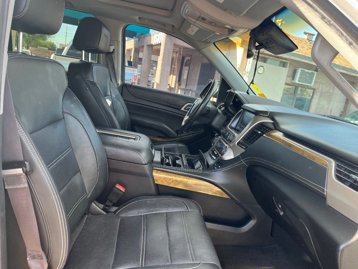 Used 2017 GMC Yukon XL Denali w/ Open Road Package RWD image 19