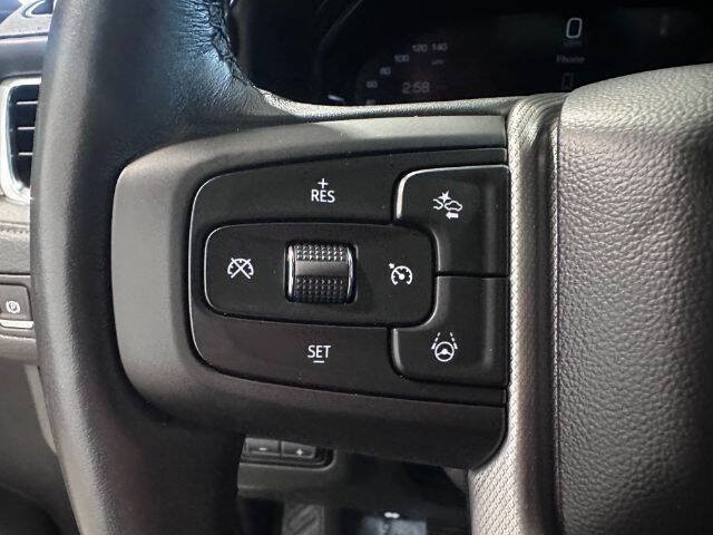 Used 2023 GMC Yukon XL Denali w/ Denali Reserve Package AWD/4WD image 32