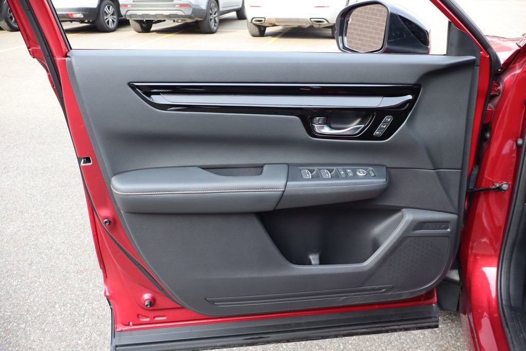 Used 2024 Honda CR-V Sport Touring image 7