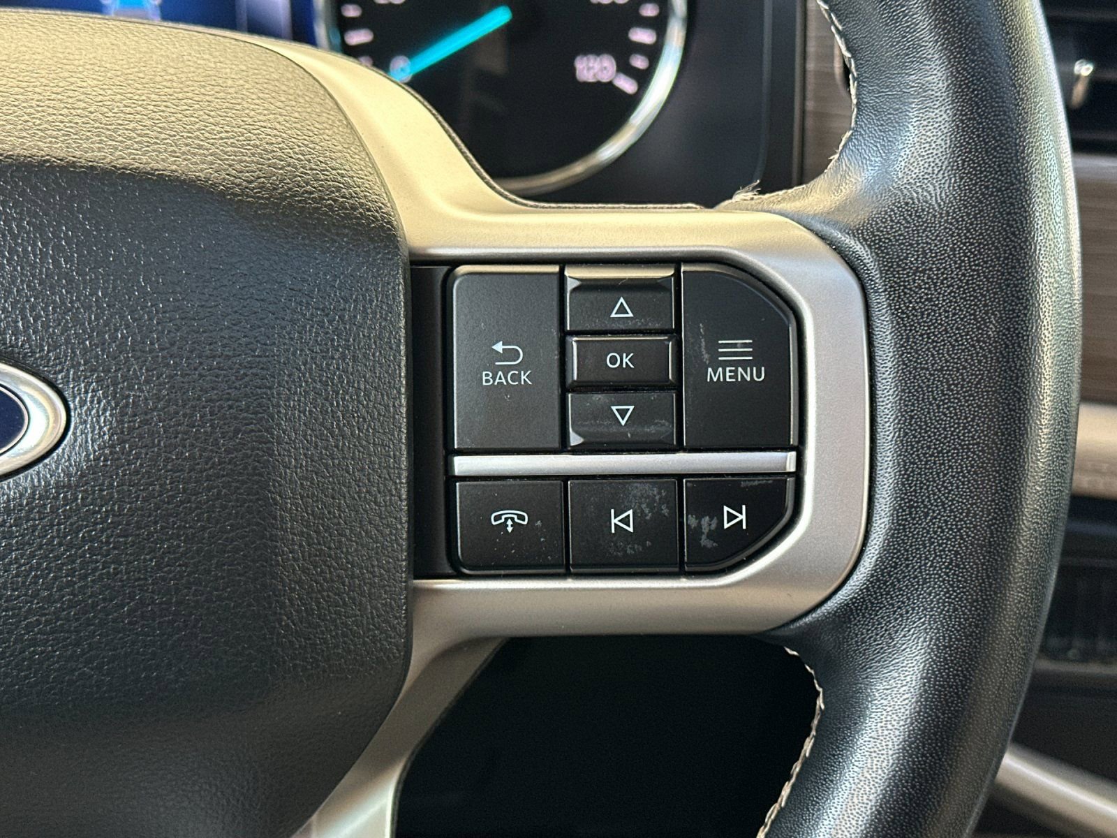 Used 2024 Ford Expedition Max Limited image 32