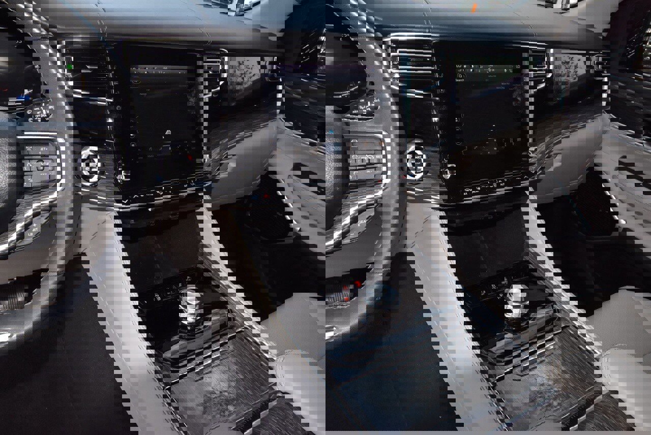 Used 2022 Jeep Wagoneer Series III w/ Premium Group I image 28