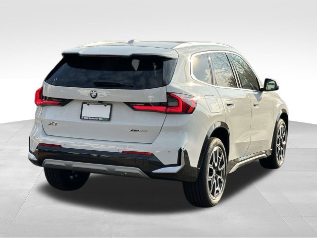 New 2027 BMW X1 xDrive28i w/ Convenience Package AWD/4WD image 4