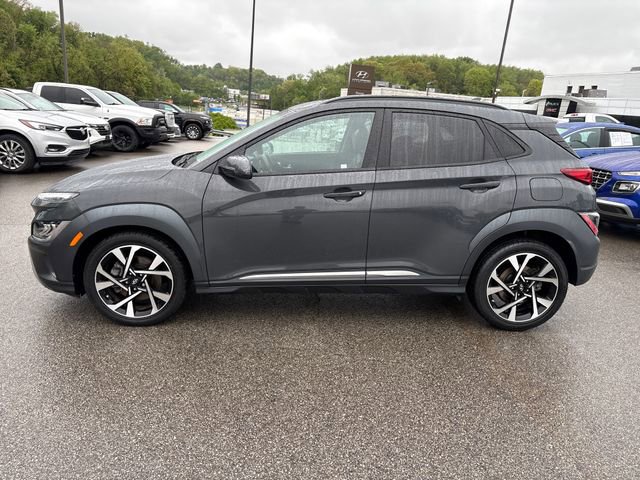 Used 2023 Hyundai Kona Limited AWD/4WD image 2