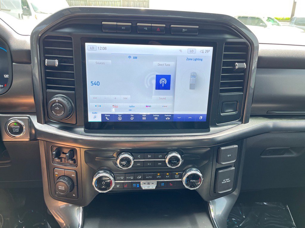 Used 2022 Ford F150 Lariat w/ Equipment Group 502A High image 21