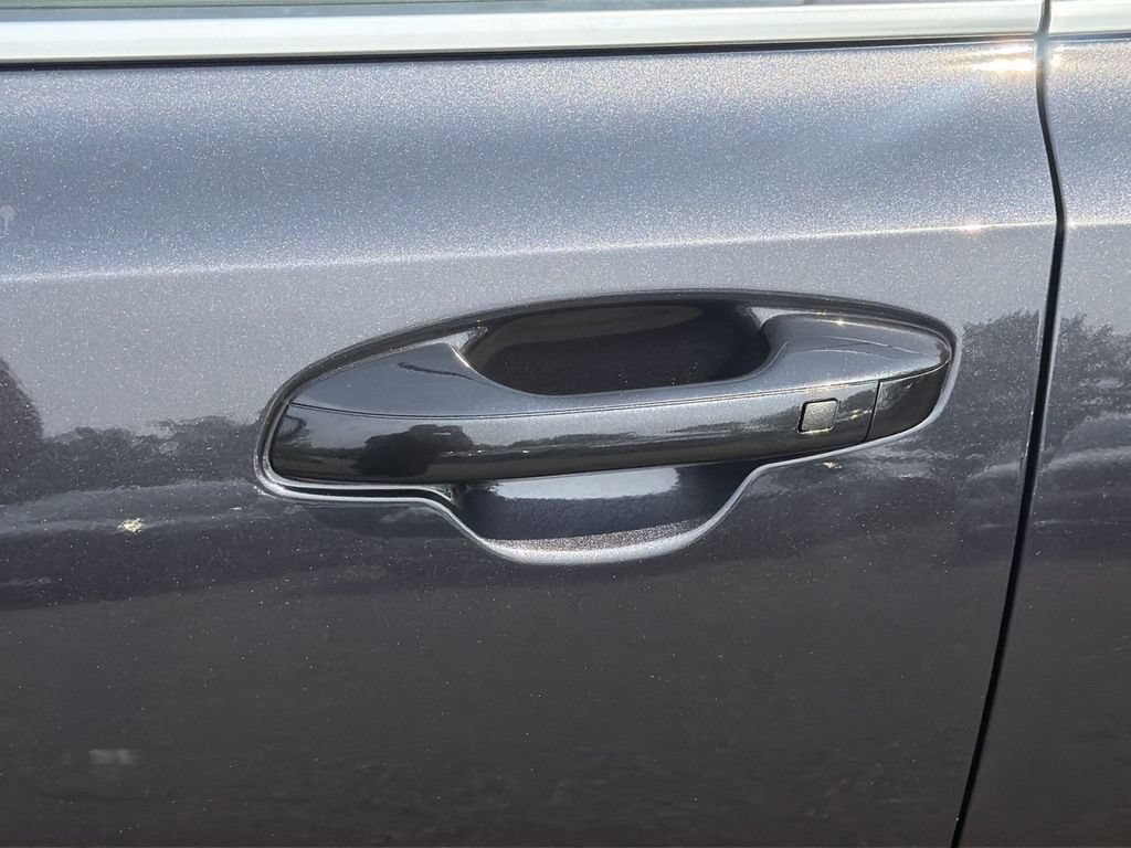 New 2026 Kia Sorento S w/ S Panoramic Sunroof Package AWD/4WD image 15