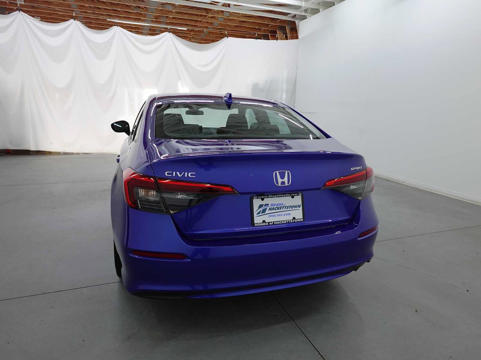 Used 2023 Honda Civic Sport image 7
