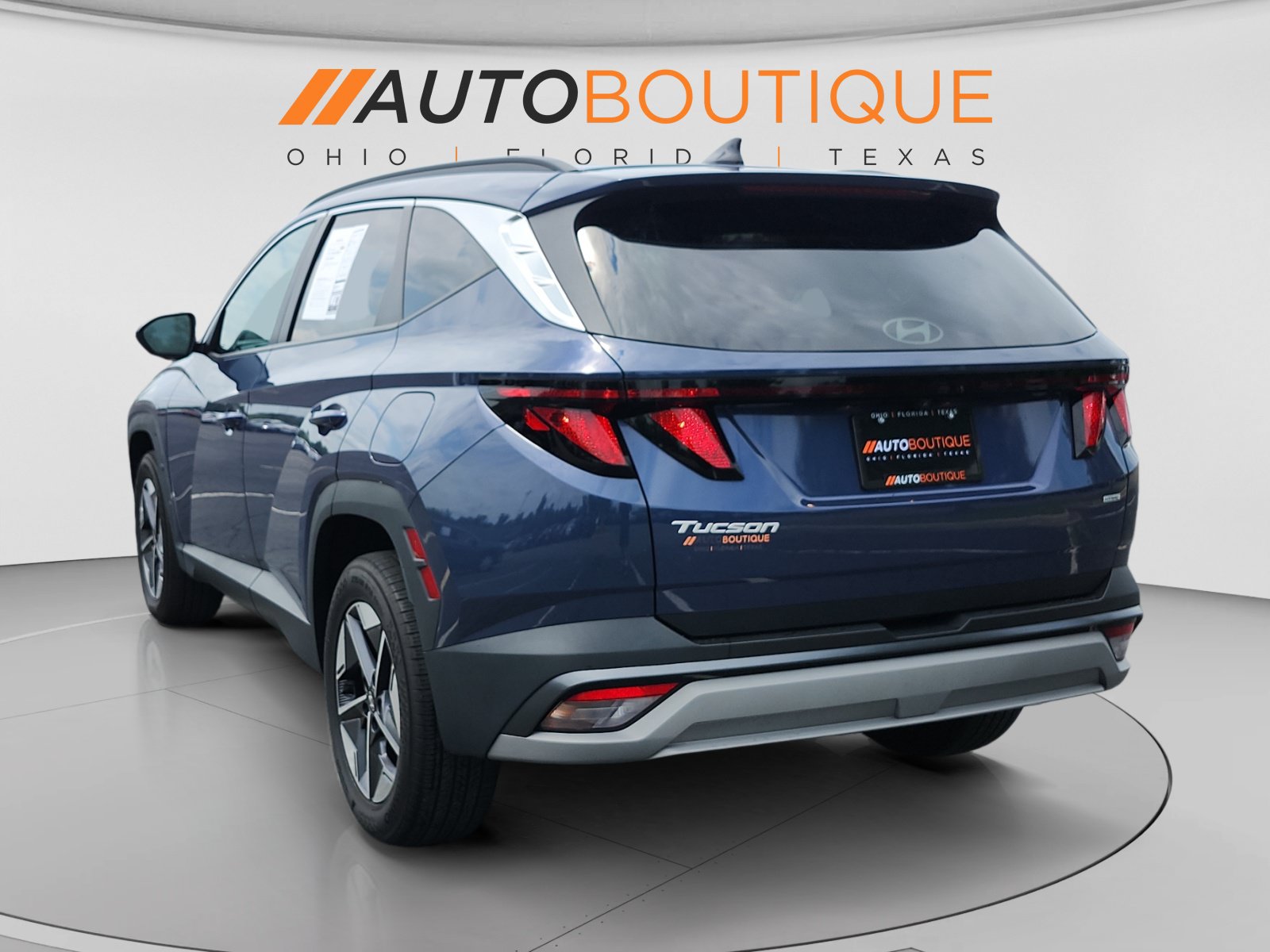 Used 2025 Hyundai Tucson SEL AWD/4WD image 3