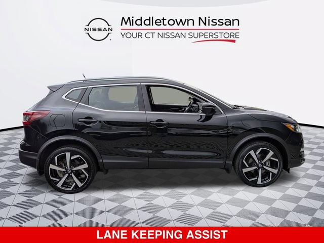 Certified 2022 Nissan Rogue Sport SL AWD/4WD image 2