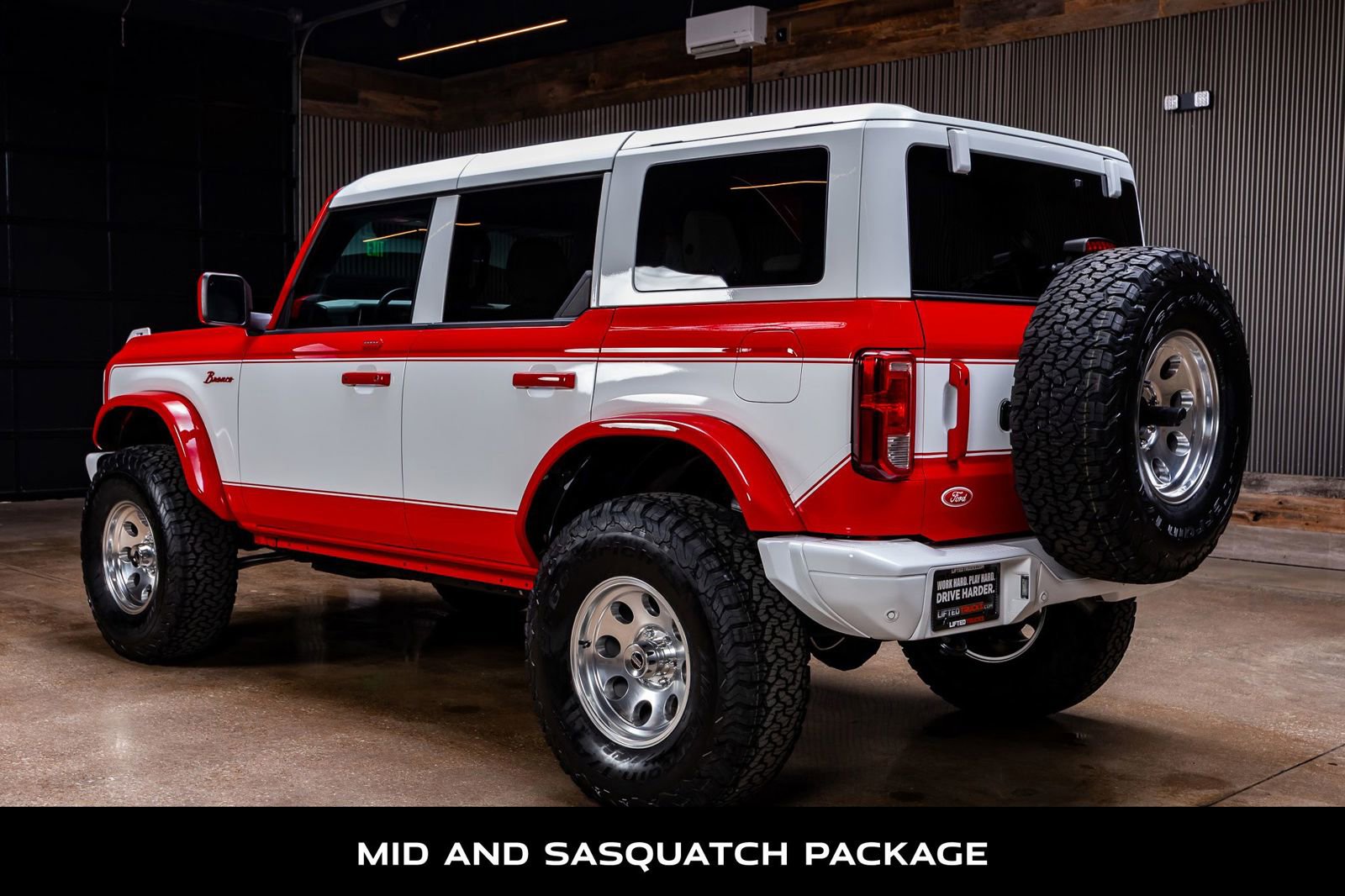 Used 2023 Ford Bronco Heritage Edition AWD/4WD image 7