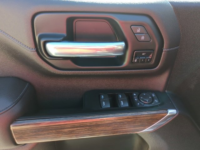 Used 2023 Chevrolet Silverado 3500 High Country w/ Safety Package II image 19