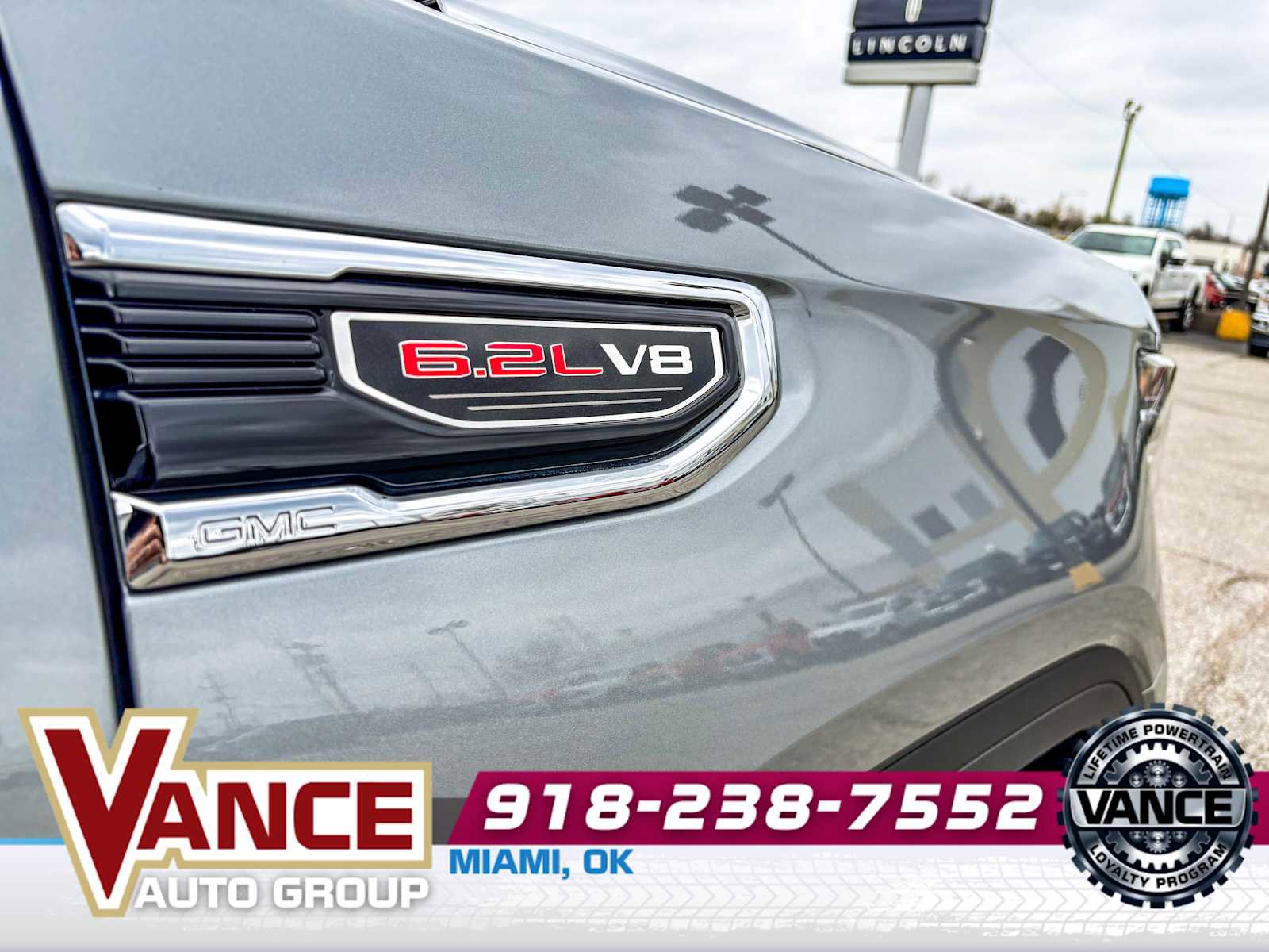 Used 2024 GMC Sierra 1500 Denali w/ Denali Reserve Package AWD/4WD image 9