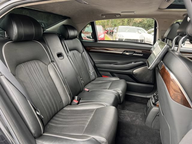 Used 2018 Genesis G90 5.0 Ultimate AWD/4WD image 32