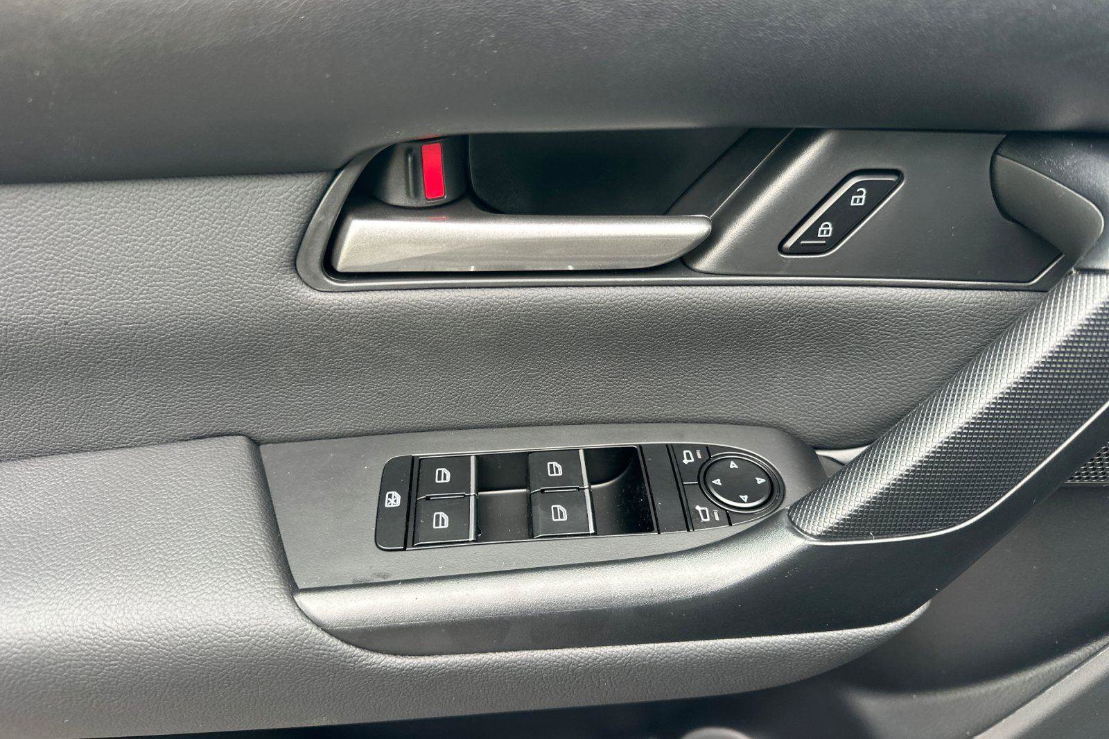 New 2025 MAZDA CX-50 AWD 2.5 Hybrid w/ Cargo Package image 10