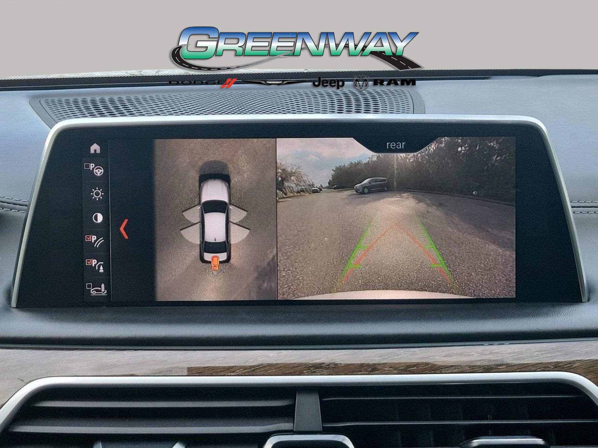 Used 2018 BMW 750i image 15