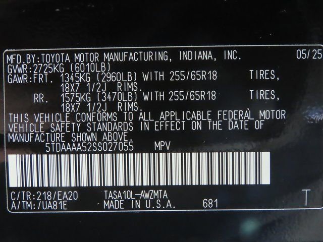 Used 2025 Toyota Grand Highlander FWD image 35