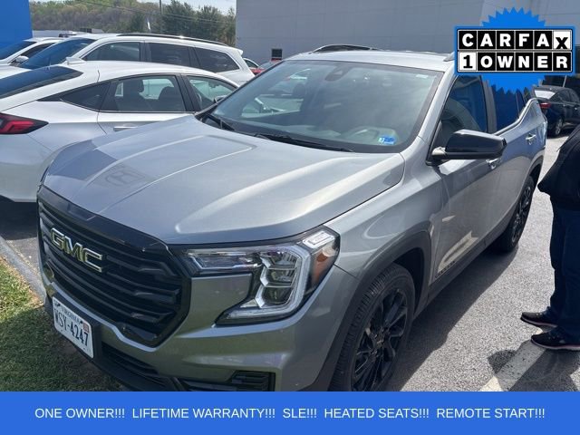 Used 2023 GMC Terrain SLE w/ Driver Convenience Package image 1