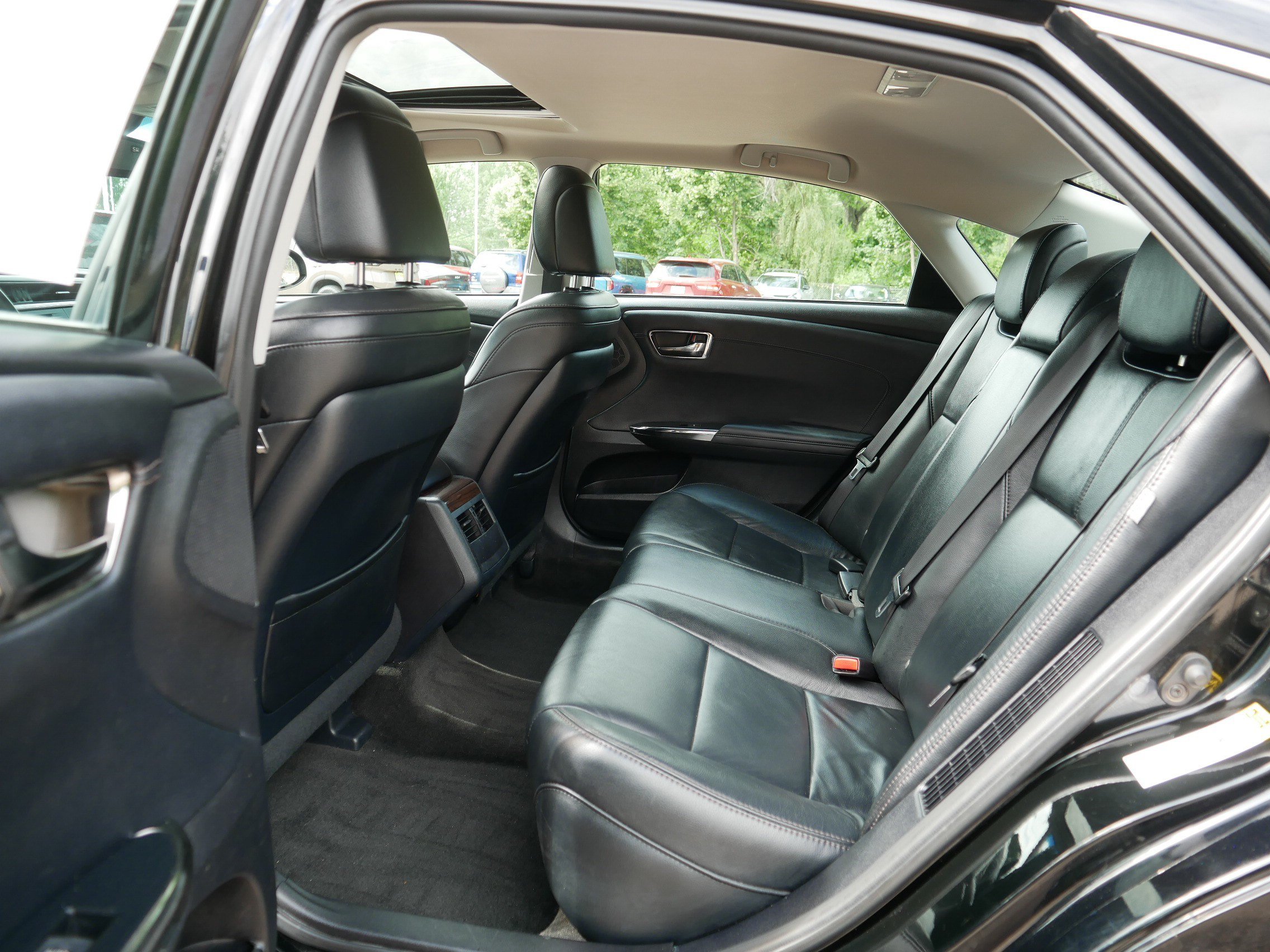 Used 2014 Toyota Avalon XLE Premium FWD image 34