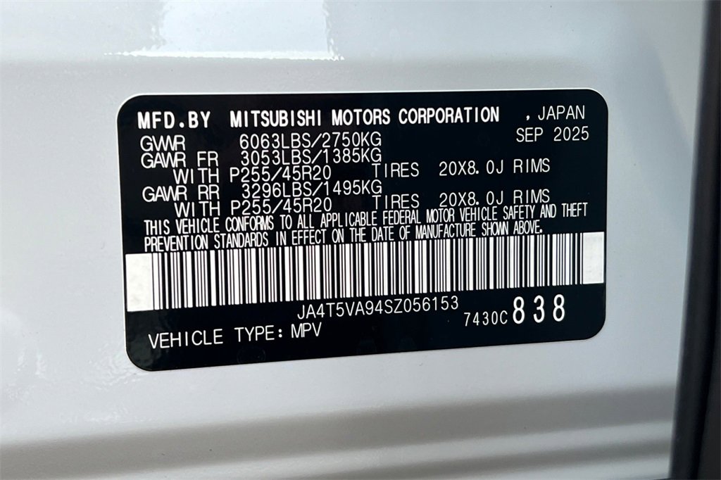 New 2025 Mitsubishi Outlander SE image 30