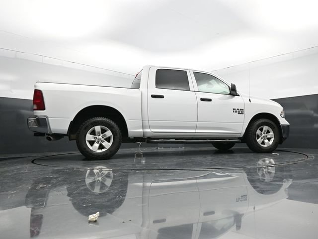 Used 2022 RAM 1500 Classic SLT AWD/4WD image 55