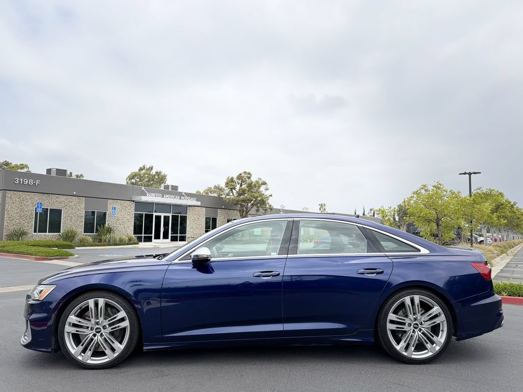 Used 2021 Audi S6 Premium Plus w/ S6 Executive Package AWD/4WD image 5