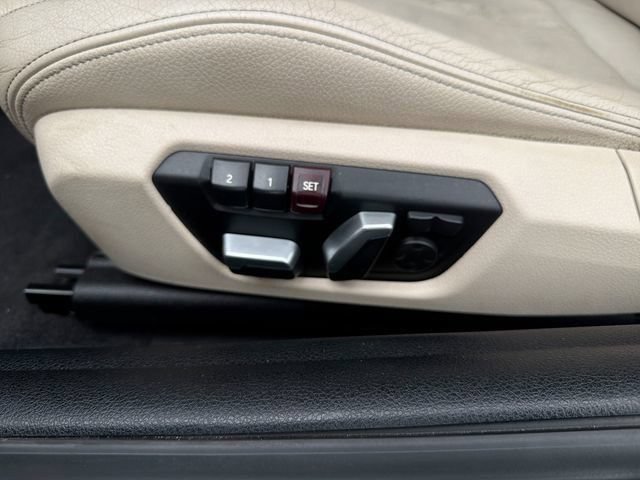 Used 2018 BMW 230i Convertible RWD image 21