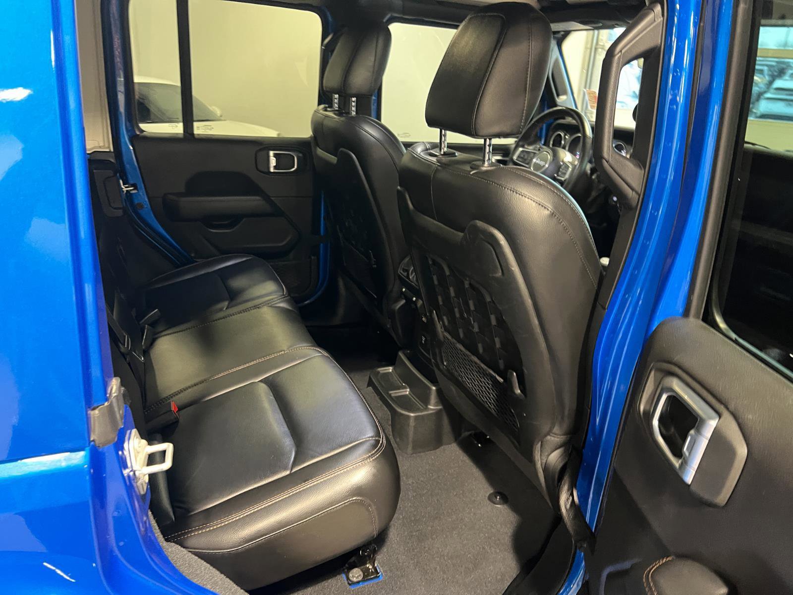 Used 2023 Jeep Wrangler Unlimited Rubicon 392 w/ Trailer Tow Package image 31