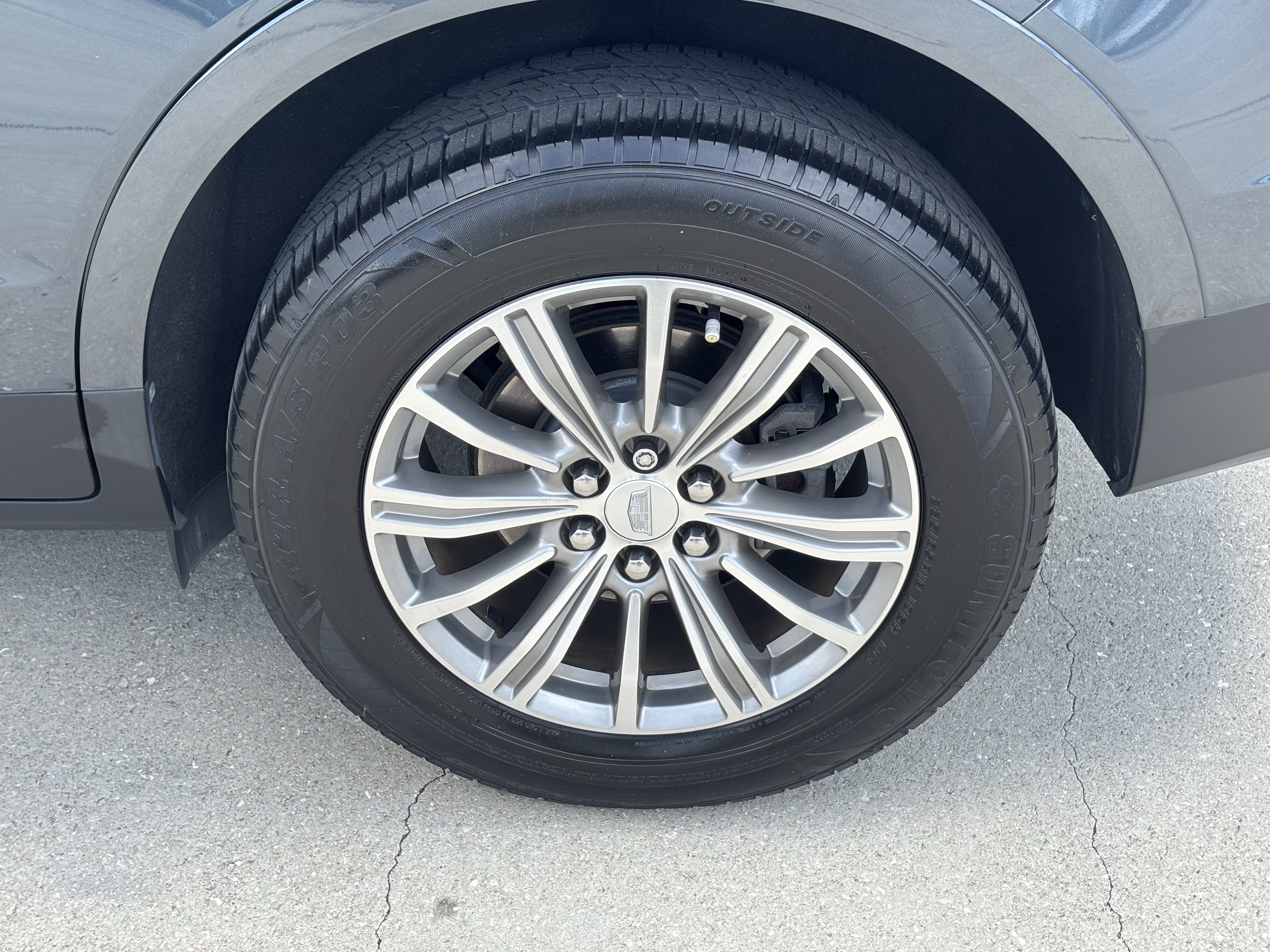 Used 2019 Cadillac XT5 Luxury FWD image 13